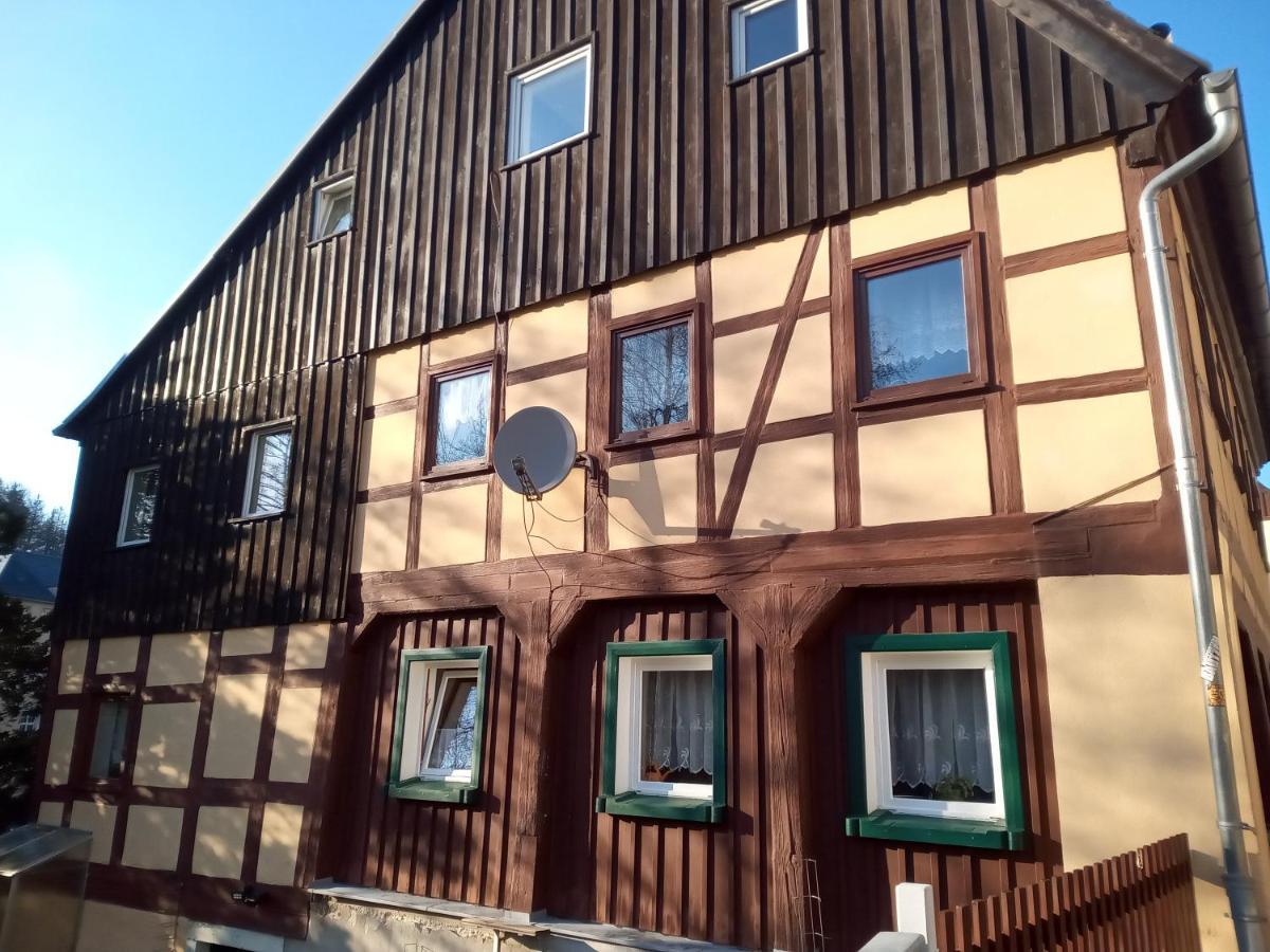 Ferienwohnung Zum Sebnitzer Hirsch Exterior photo